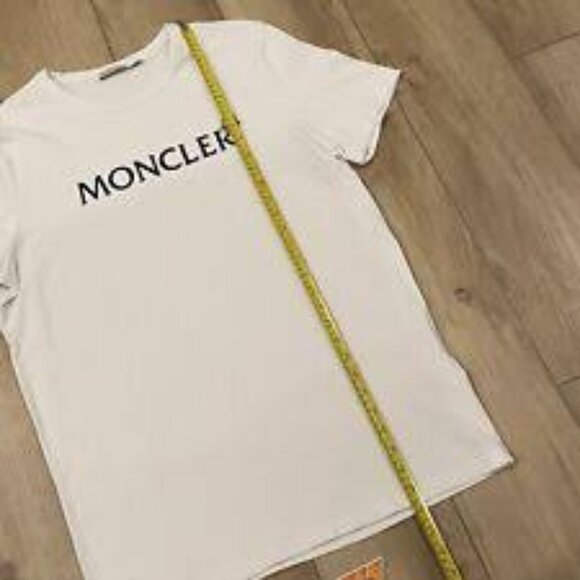68 - NWT MONCLER LOGO FLOCKED APPLIQUED COTTON'JERSEY T-SHIRT - Picture 6 of 13